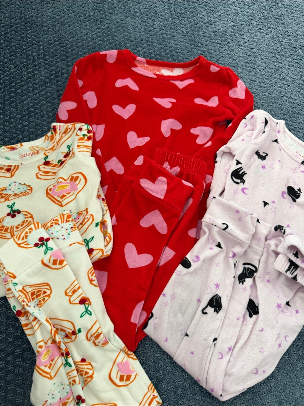 Cat & Jack Girls Red Heart Pajama Set with Pink Hearts